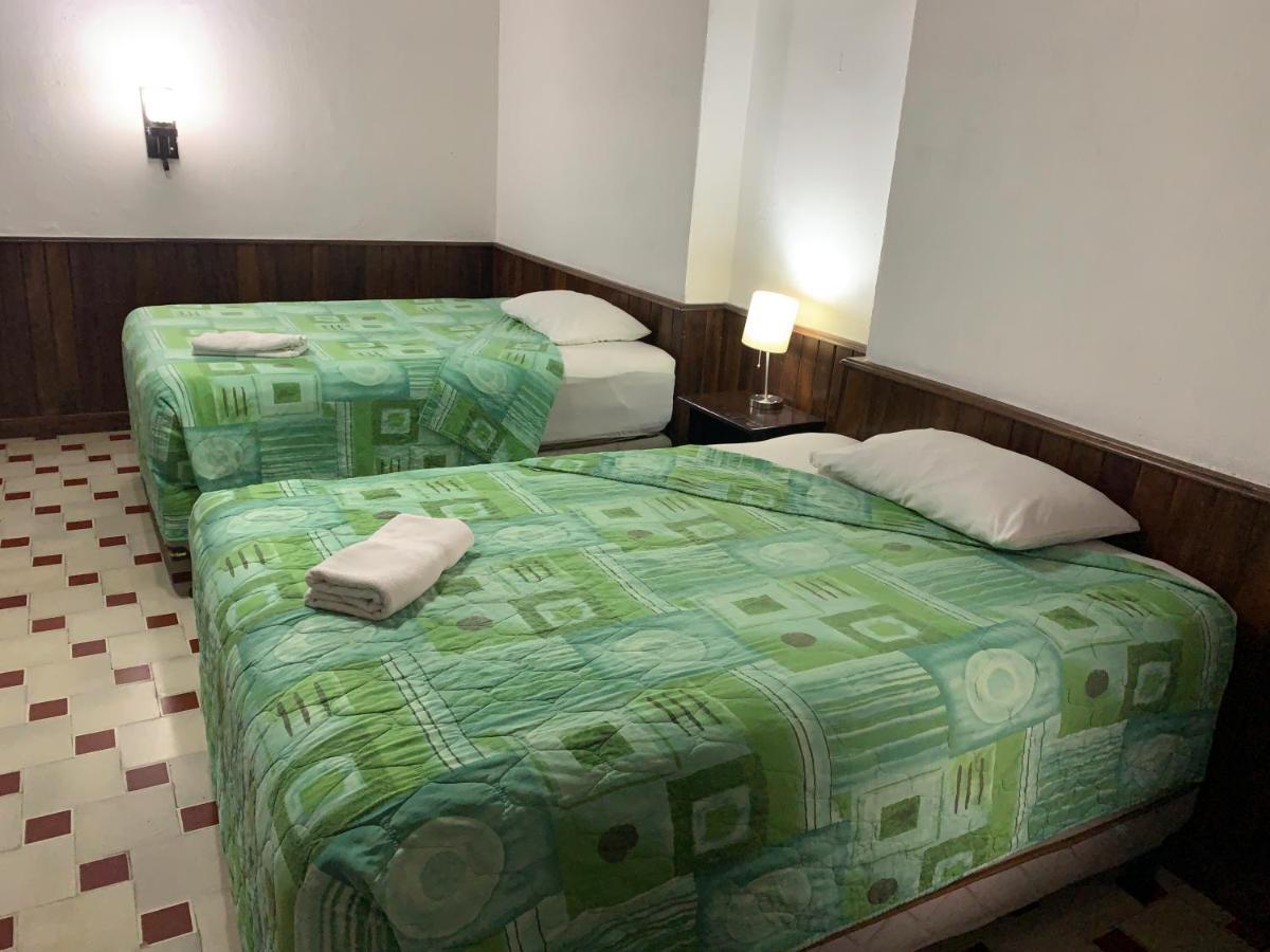 Hotel Ajau Colonial Guatemala City Екстер'єр фото